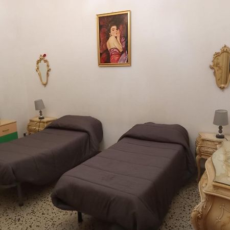 Centro Storico House Ξενοδοχείο Παλέρμο Εξωτερικό φωτογραφία